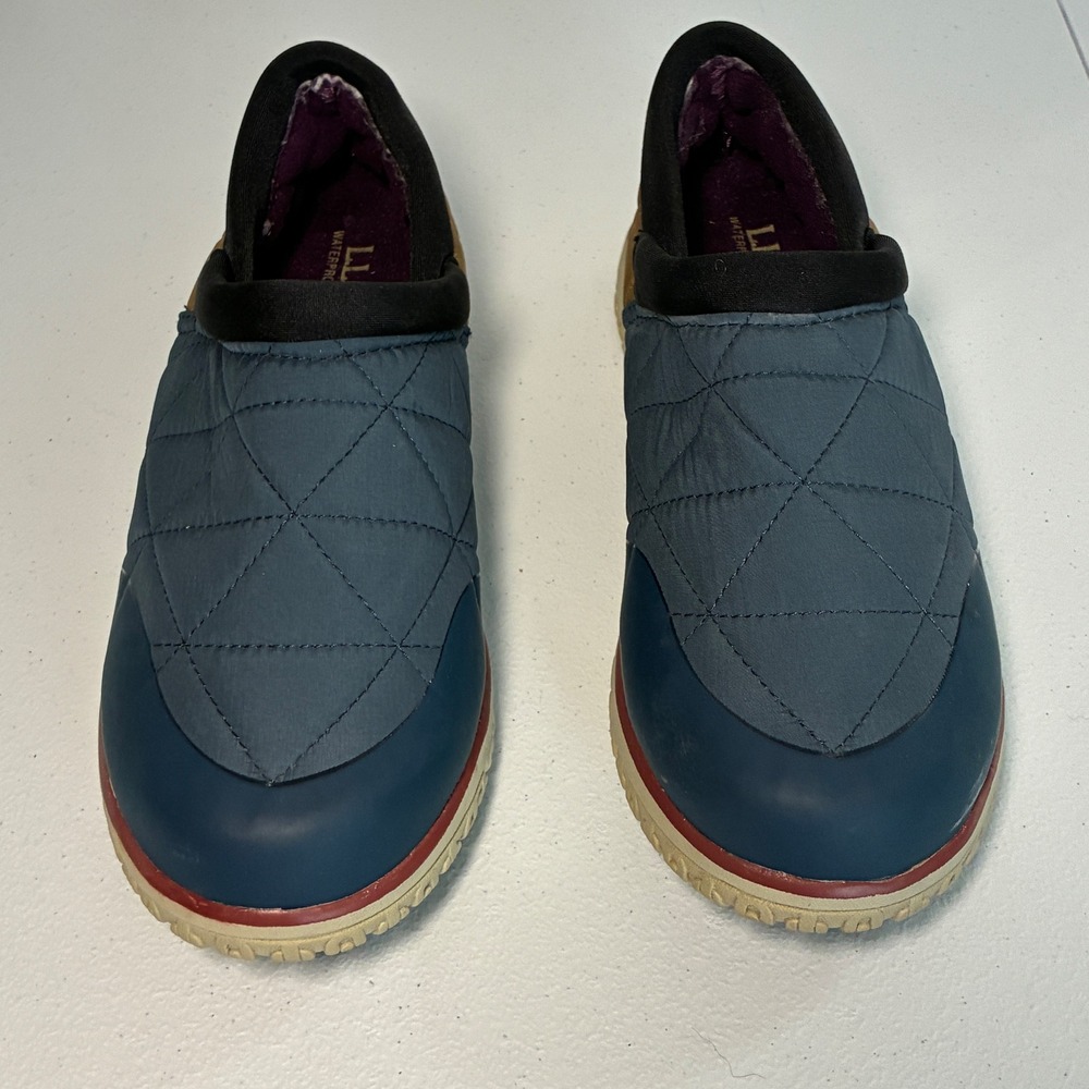 LL Bean PrimaLoft Waterproof Insulated Slip On Shoes Womens 8 Blue Quilted
